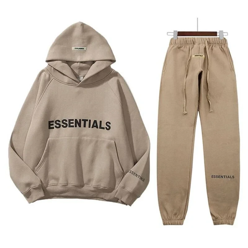 Essentials Clothing: The Perfect Blend of Comfort, Style, and Everyday Fashion